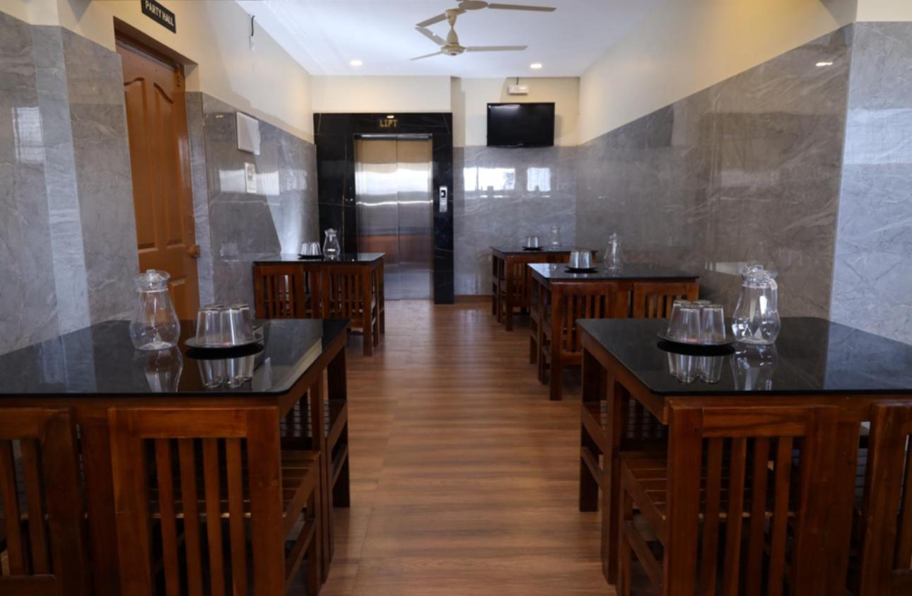Hotel President Park Coimbatore Exterior photo